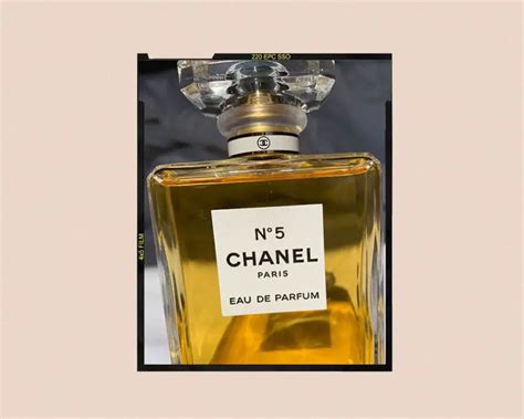 chanel 5 oz perfume|what does Chanel no 5 smell like.